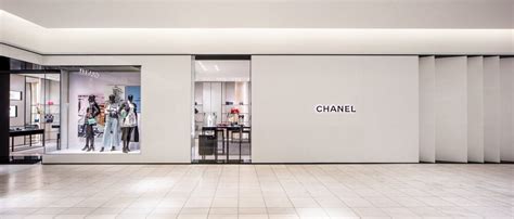 singyi chanel calgary|CHANEL THE BAY Calgary .